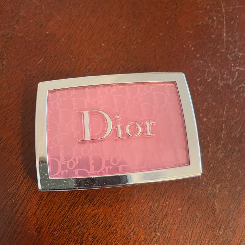 Dior Backstage Rosy Glow Blush “001 Pink”